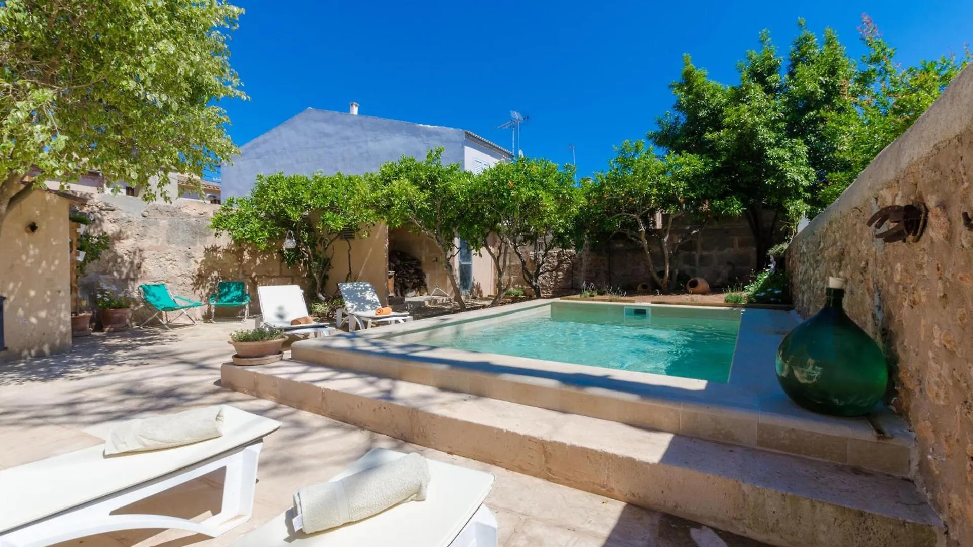 Can Mora Campos  Villa Campos (Mallorca)